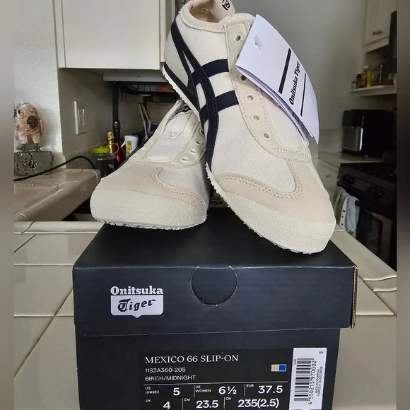 NWT Authentic Onitsuka Tiger Mexico 66 Slip-on Birch & Midnight Size 6.5 Women - Picture 7 of 9